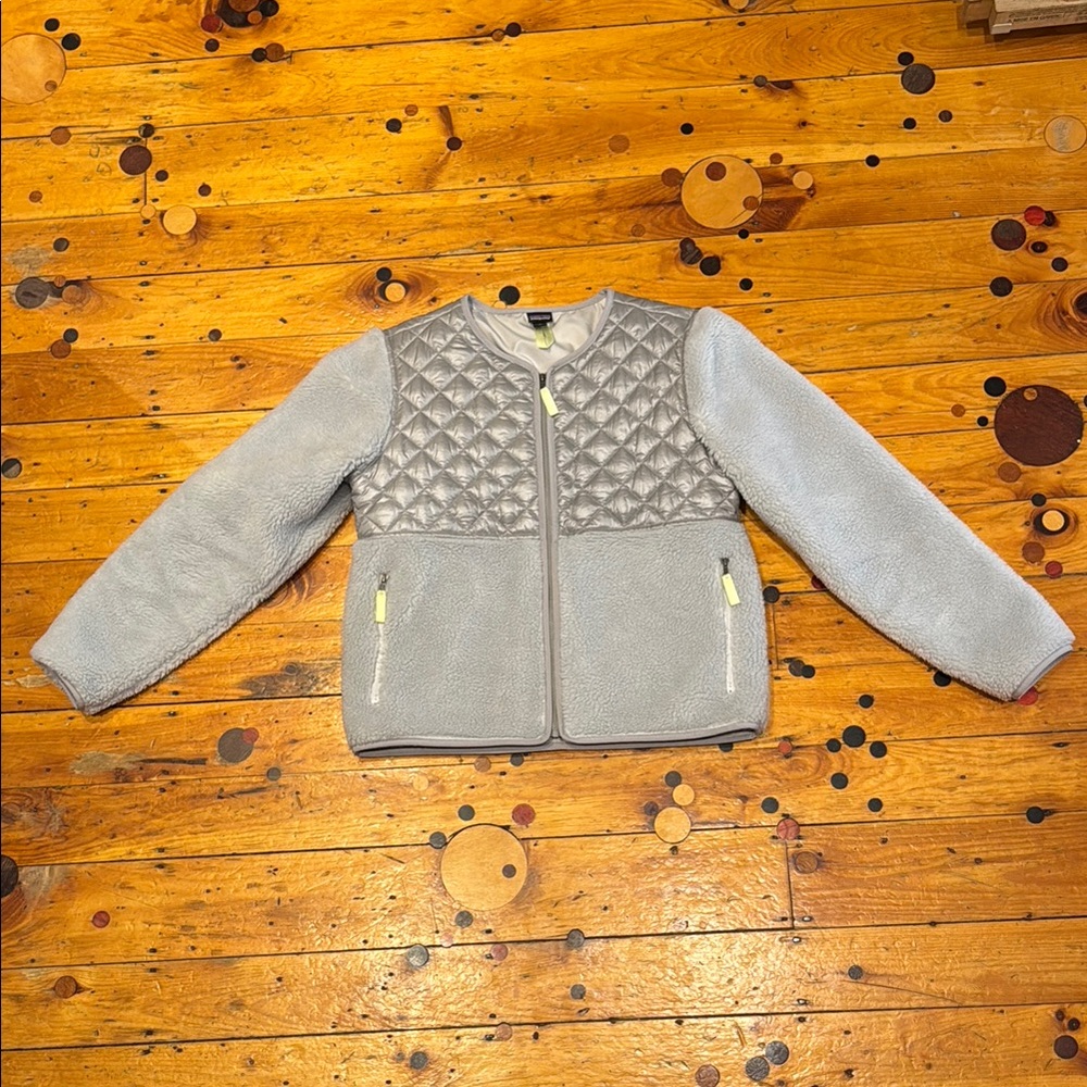 Quilted Gray Patagonia Lined Fuzzy Fleece Jacket